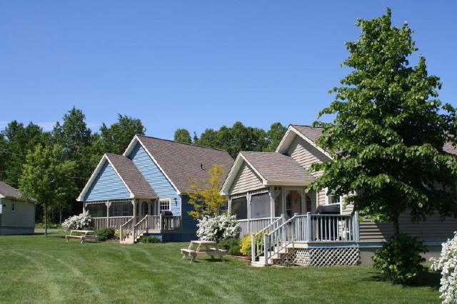 Brudenell Fairway Chalets Georgetown Exterior photo